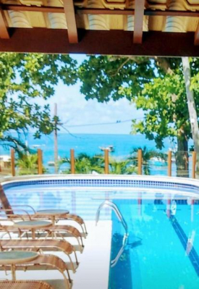 Praia do Forte - Apartamento com piscina e vista mar